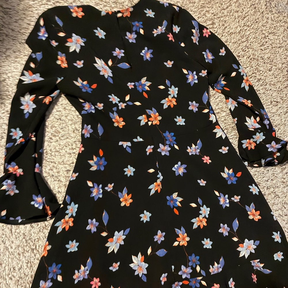 Eliza J floral dress, belle 3/4 sleeves, size 8, great condition